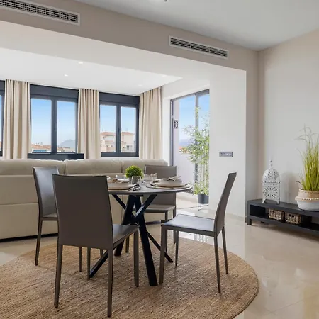 Apartamento ático Con Vistas Al Mar